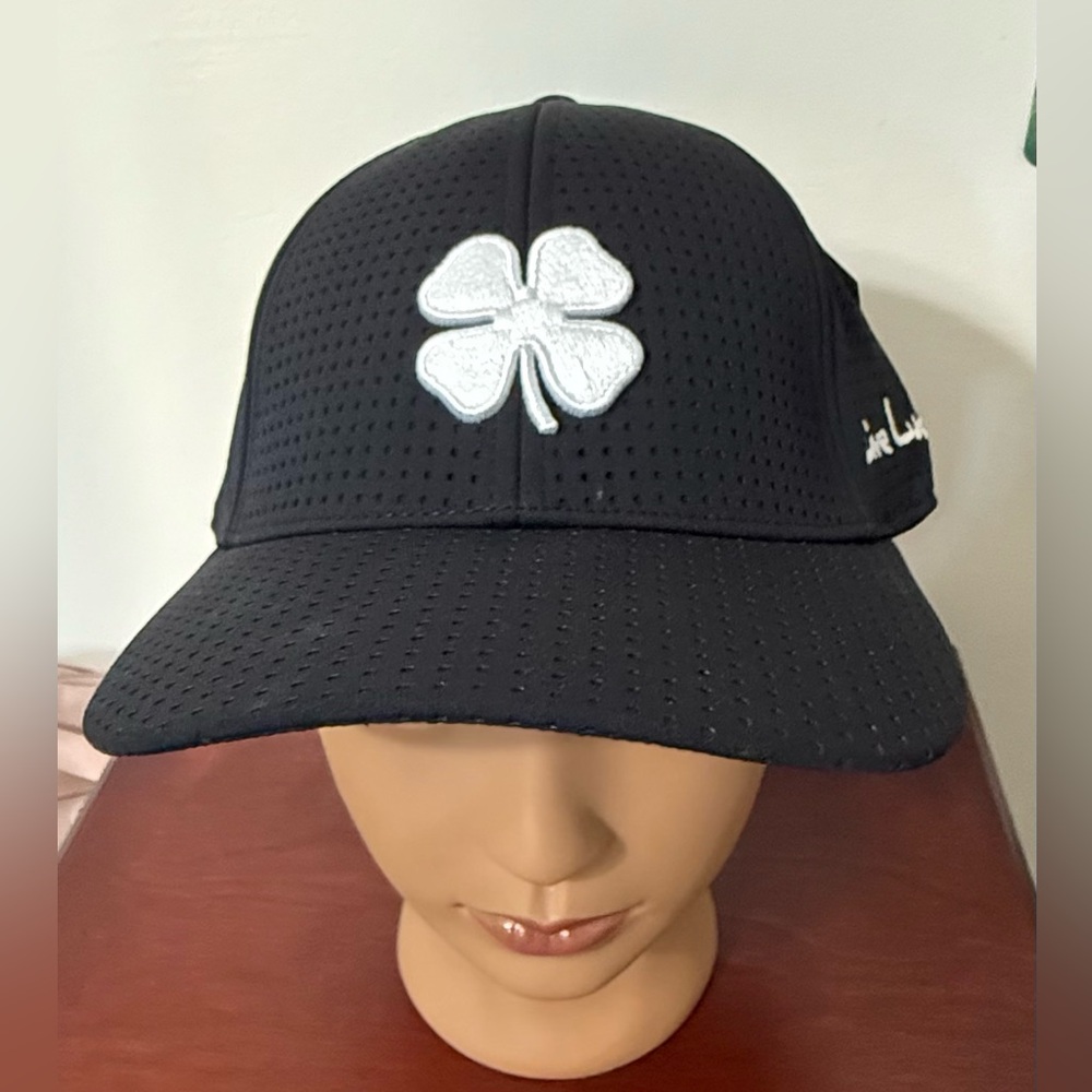 BLACK CLOVER Men's Fitted Live Lucky Golf Hat Size L/XL NWT